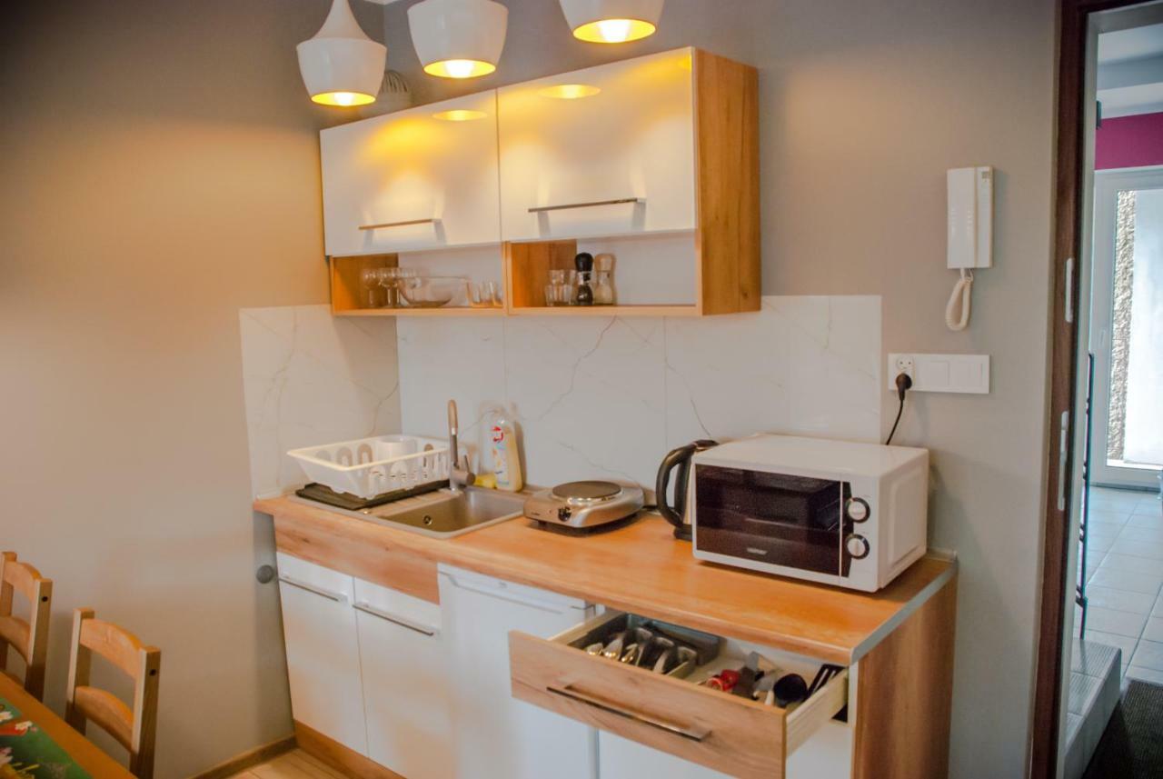 Noclegi "Boczna 5A" Apartamenty Goscinne Szczawno-Zdroj Exterior foto