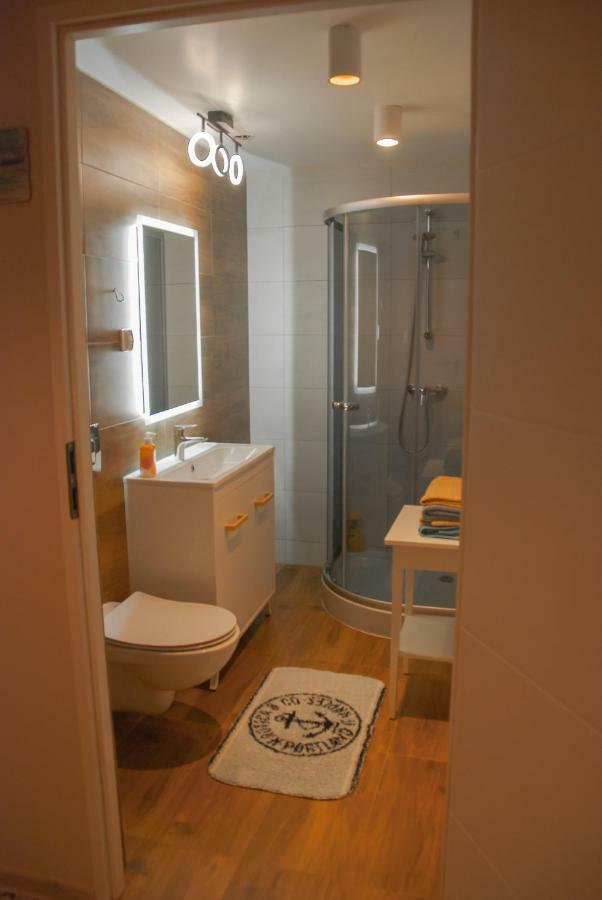 Noclegi "Boczna 5A" Apartamenty Goscinne Szczawno-Zdroj Exterior foto